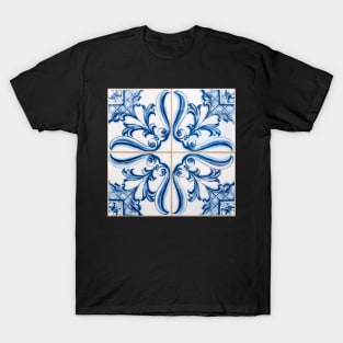 Traditional Portuguese glazed tiles T-Shirt